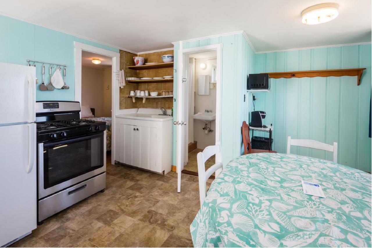Oceana Cottages ノース・トゥルーロ エクステリア 写真